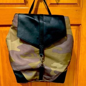 Stella & Dot Ava Camo Backpack